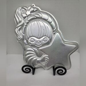 Rainbow brite cake pan